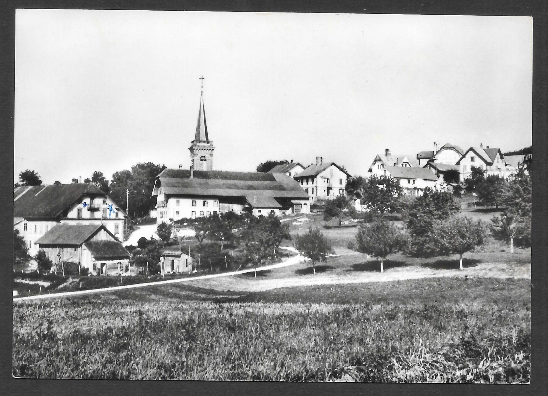 Cartoline postali: Arconciel Village – Usato da Olten venduto da clotaldi