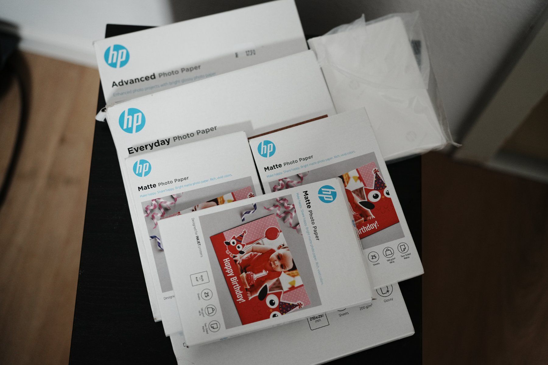 Hewlett Packard Carta: HP Photo Papers (Mixed) – Nuovo (secondo la descrizione) da Neuchâtel venduto da yan_lq56