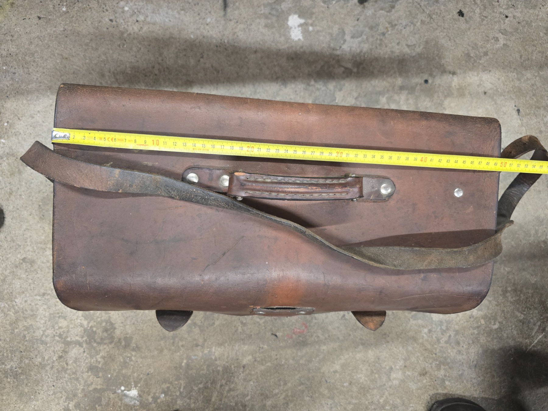 Tous les outils: Alter Leder Montagekoffer – D'occasion à Gutenswil par Karin1111 4