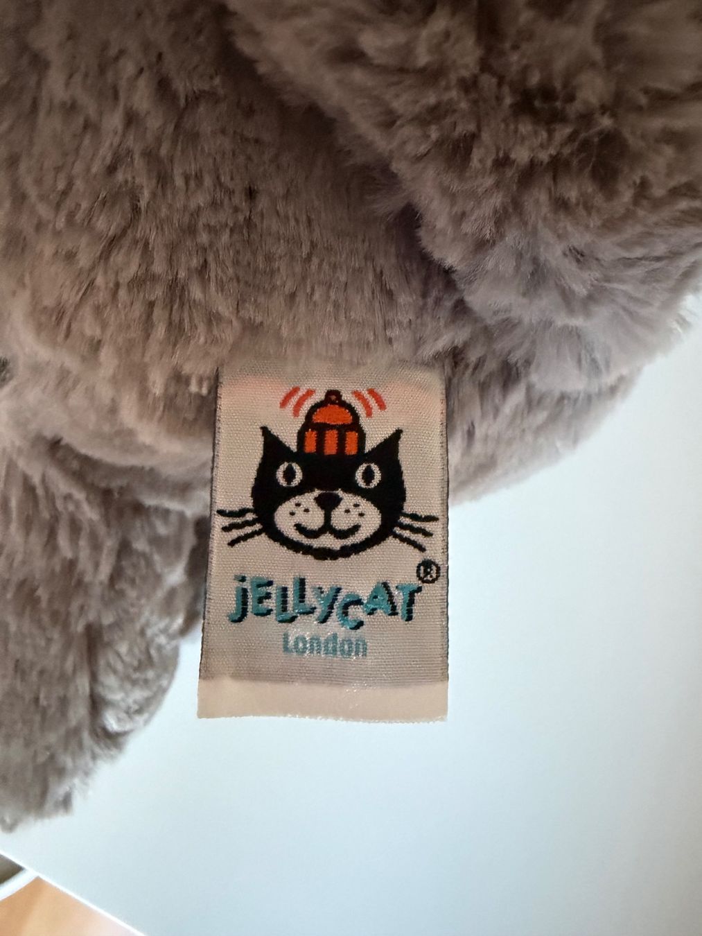 Jellycat Spielzeuge: Jellycat bashful wolf – Gebraucht aus Lumino von mar_9pn2 1