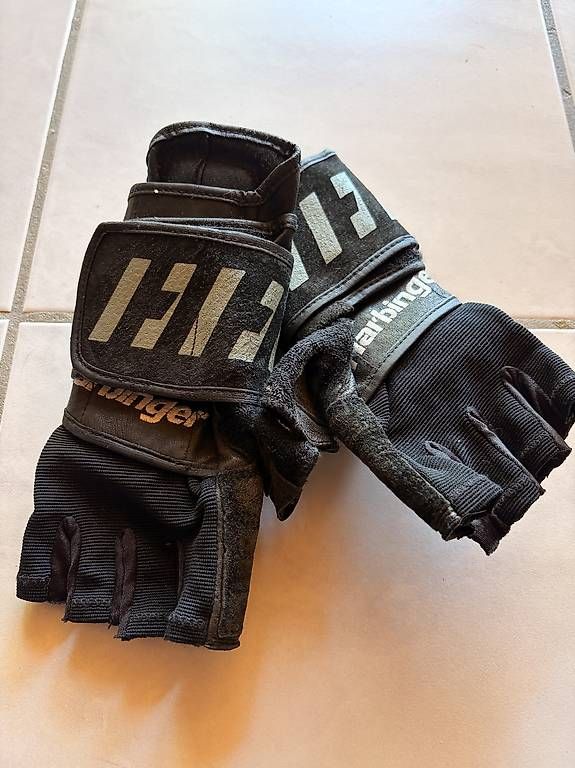 Protezioni & Imbottiture: Harbinger Gelenkschoner Inline /Skate – Usato da Lützelflüh-Goldbach venduto da Blink840