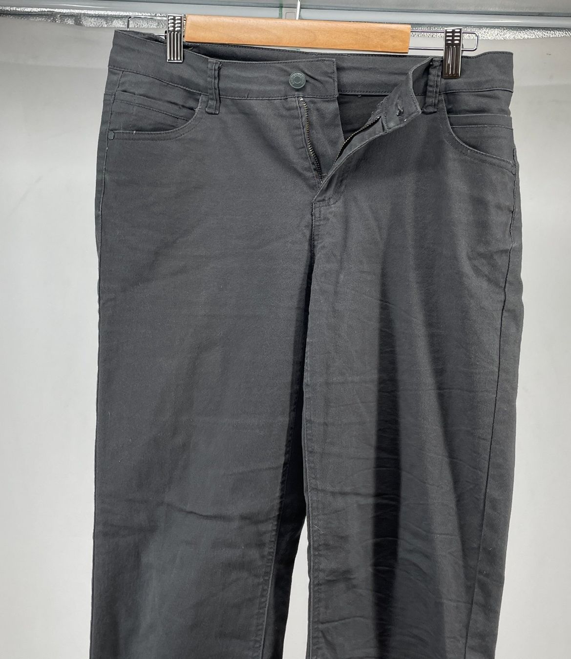 Jeans: CHICOREE jeans gris basic collection – D'occasion à Lausanne par PlusValue_Lausanne 3