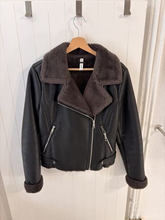 Veste simili cuir doublée fourrure