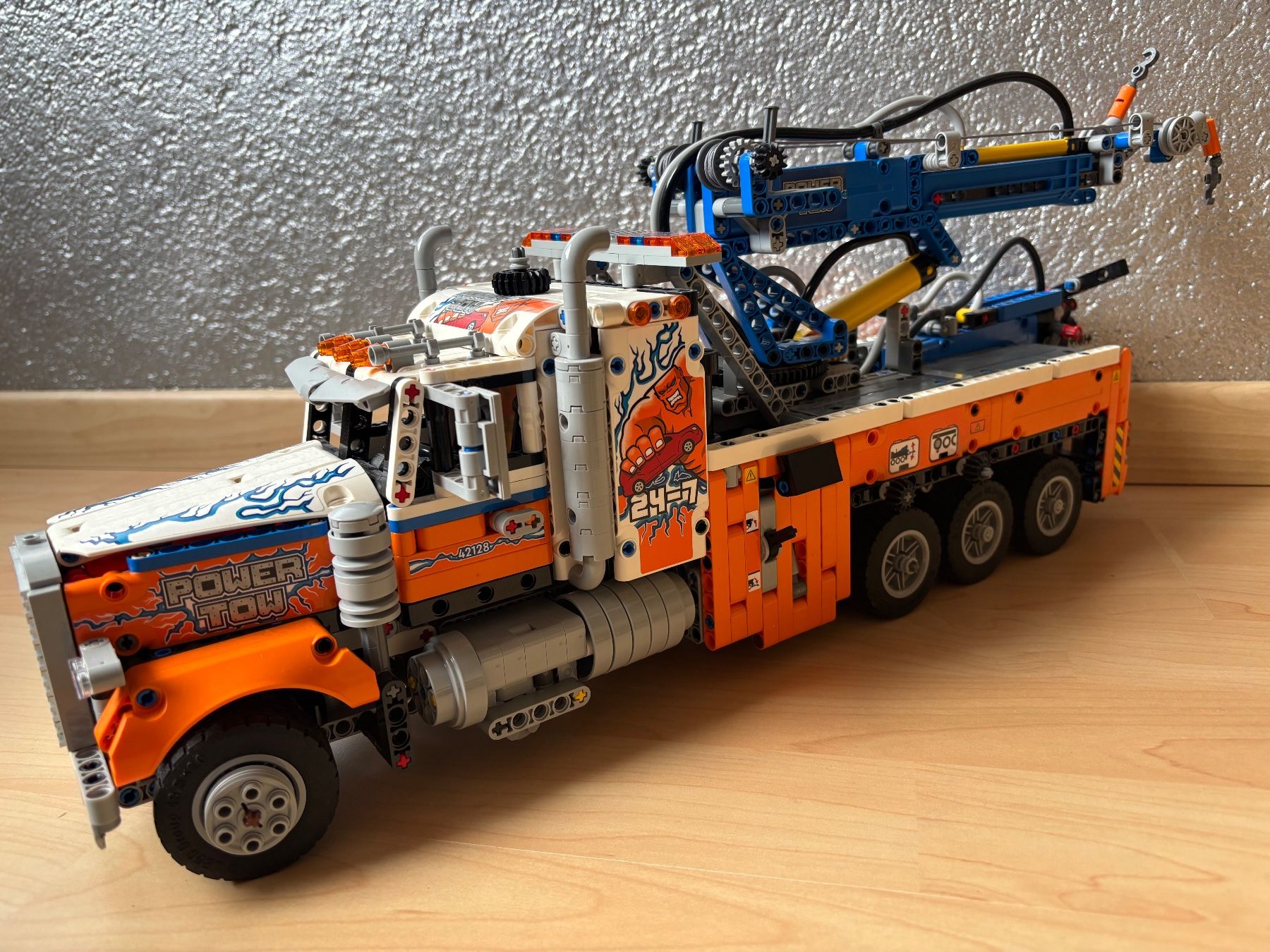Lego Kit di costruzioni: LEGO 42128 Technic Schwerlast-Abschleppwagen – Usato da Mauren venduto da Greiner 1