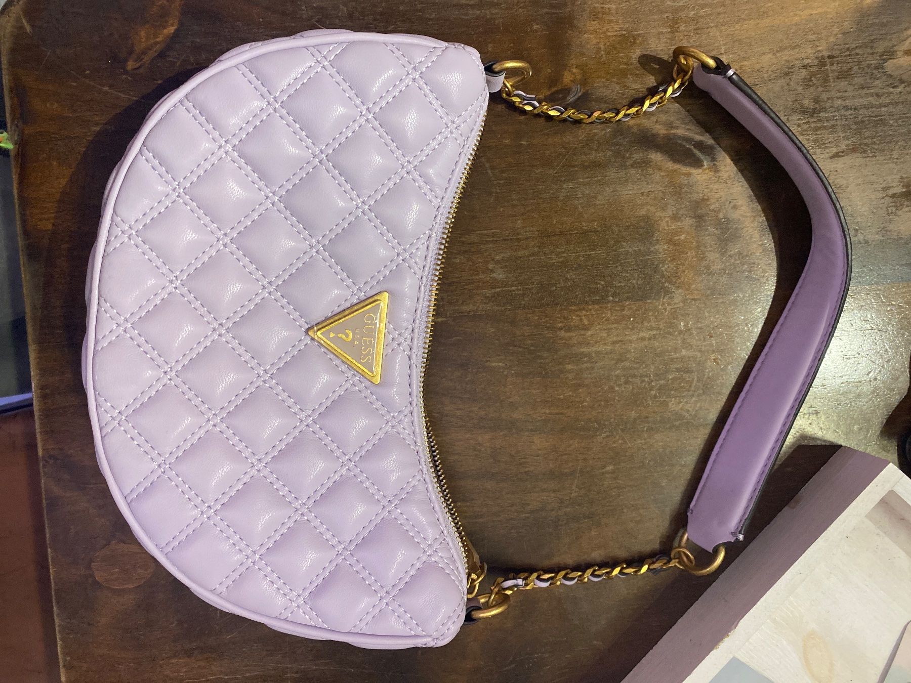 Guess Borse da donna: Neue Handtasche GUESS – Nuovo (secondo la descrizione) da Wolfwil venduto da ISAsShop 1