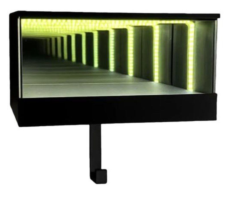 Autres accessoires p. véhicule: Infinity Garagen Schlüsselhalter LED – Neuf avec emballage d'origine à Bioggio par natan81