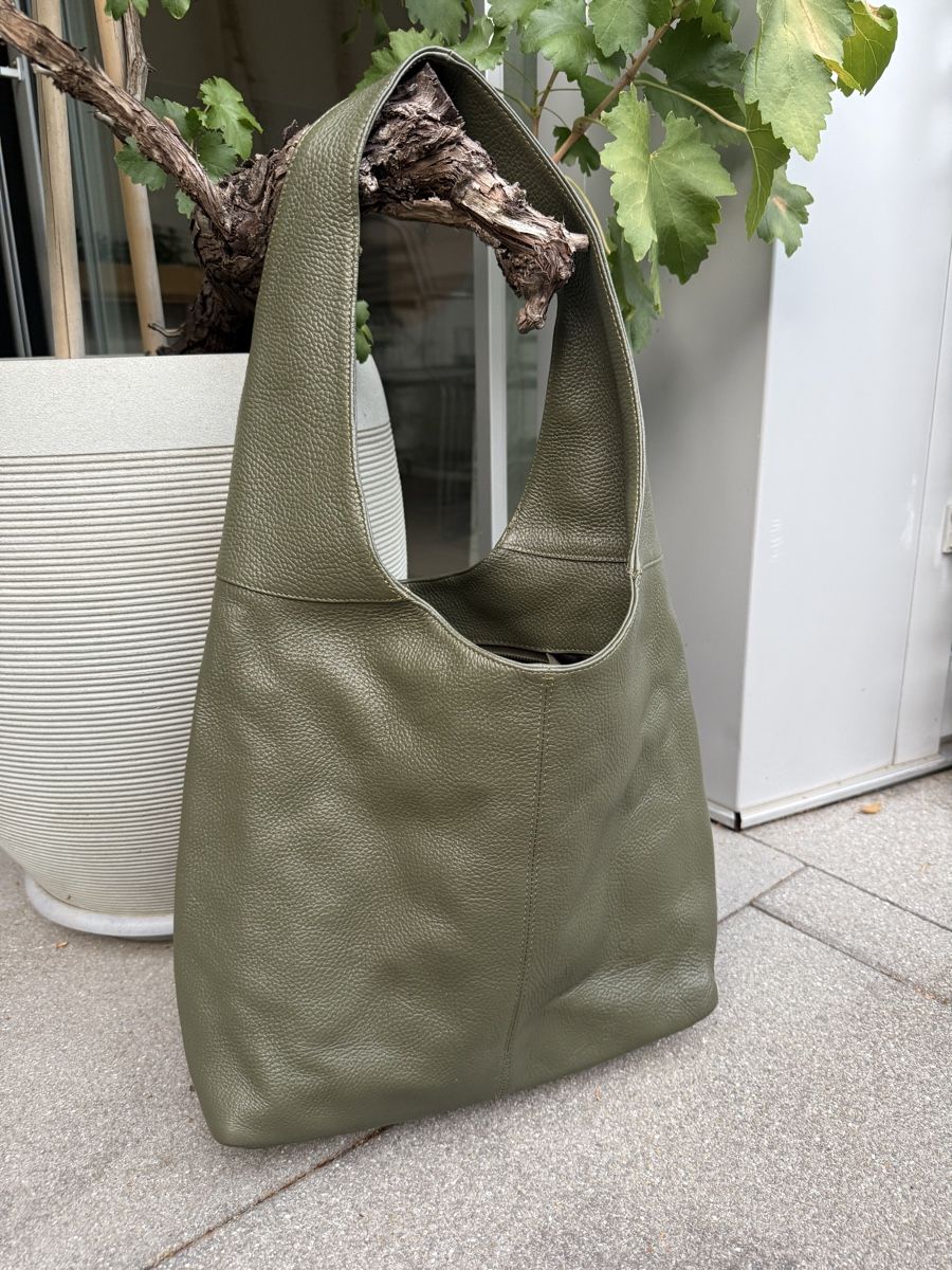 Borse da donna: Ledertasche grün – Usato da Meisterschwanden venduto da Larana7