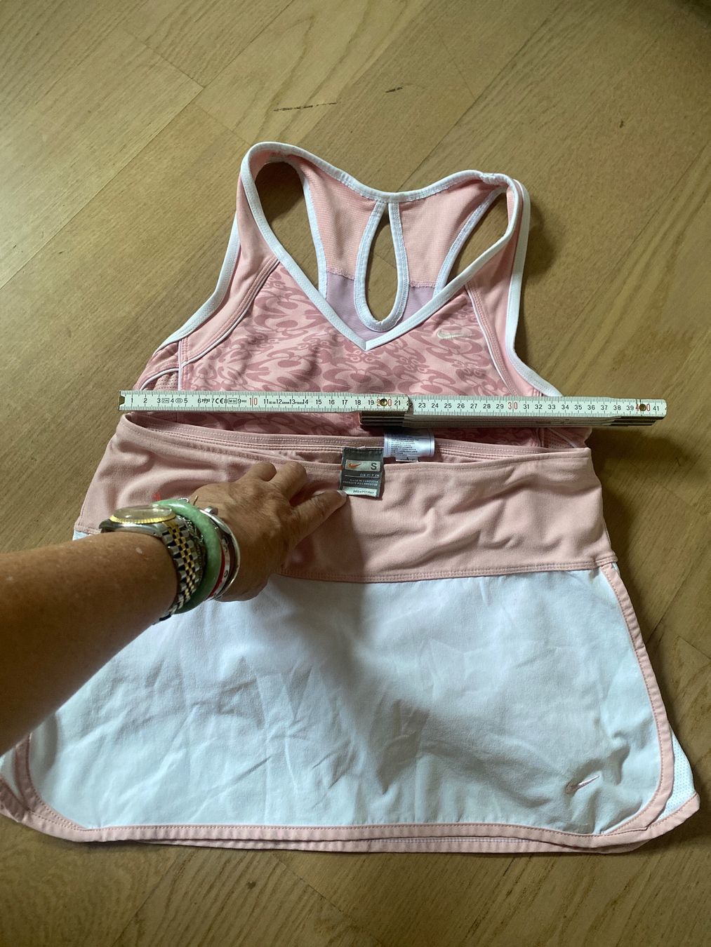 Kleiderpakete: Ensemble Nike – Gebraucht aus St-Légier-Chiésaz von phu_l9t9 2