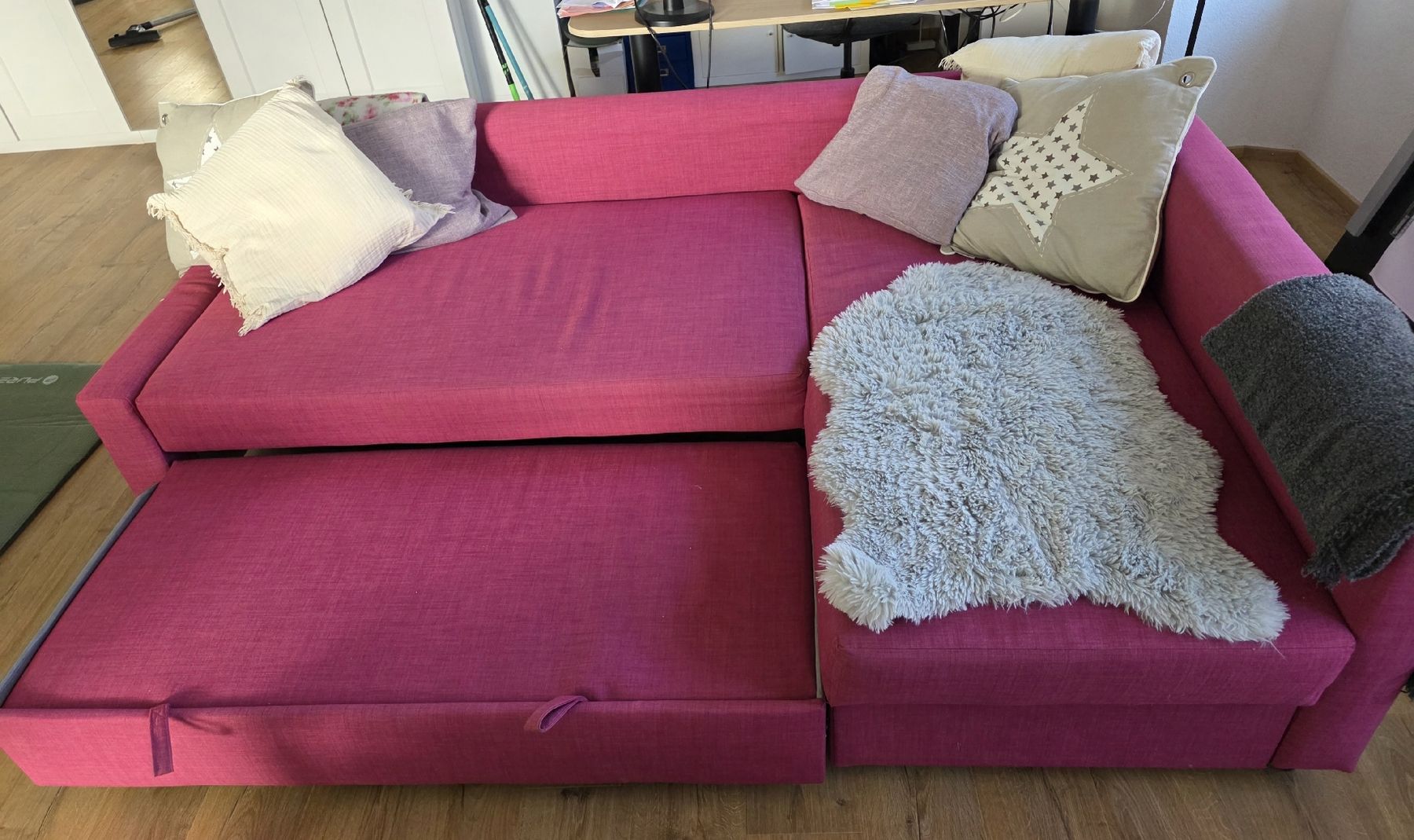 Divani: Ausziehbares Schlafsofa – Usato da Ziefen venduto da sch_nx7p 1