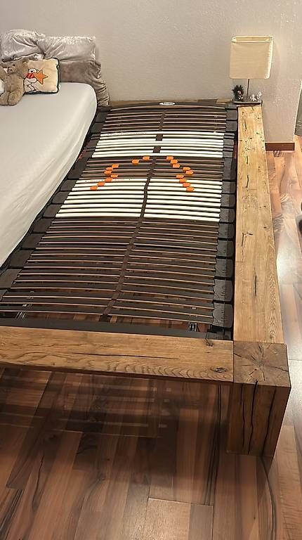 Betten: Doppelbett 180x200 cm inkl. 2 Lattenroste – Gebraucht aus Neuenhof von viviane.feuz 1