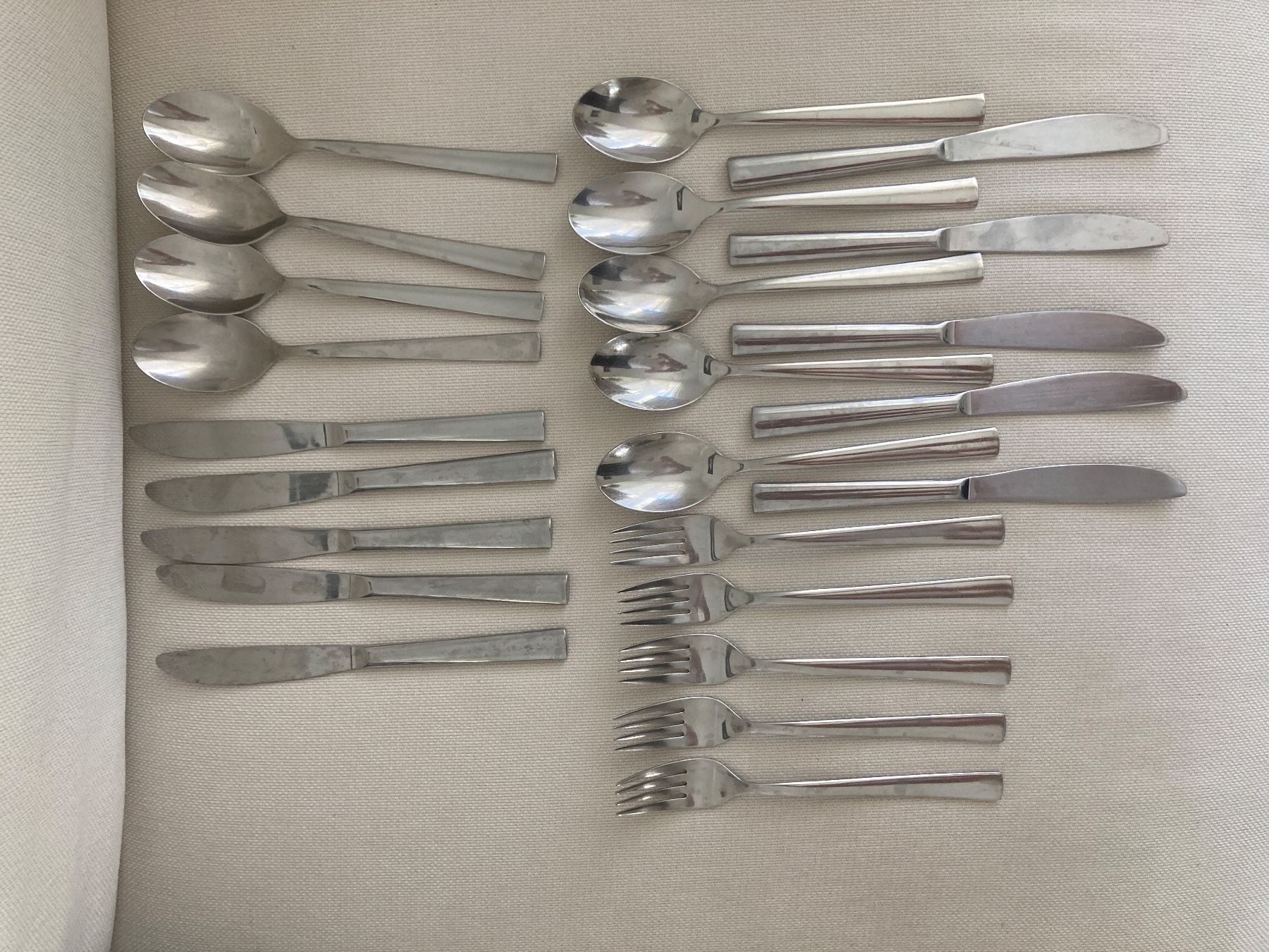 Set di posate: Besteckset – Usato da Oberhasli venduto da IsmailRammal 1
