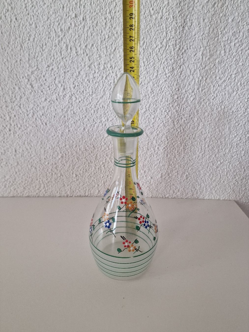 Karaffen: Karaffe handbemalt, antik – Gebraucht aus St. Margrethen SG von Goldig 2