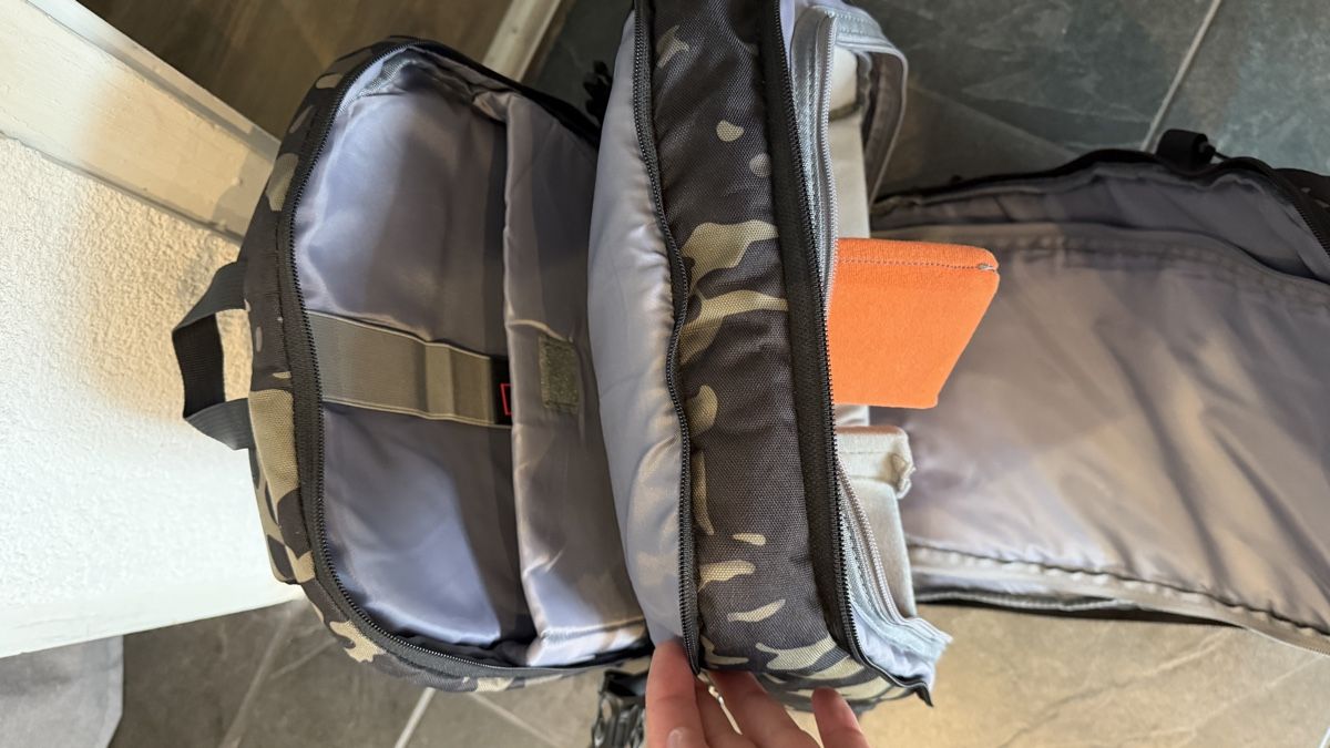 Sacs à dos: Foto Rucksack mit vielen Fächern – D'occasion à Innerferrera par kevin.s 4