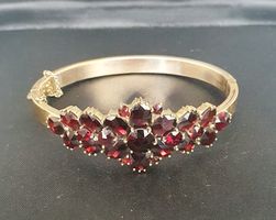 Vintage Armband mit  Böhmische Granaten aus Norm Gold