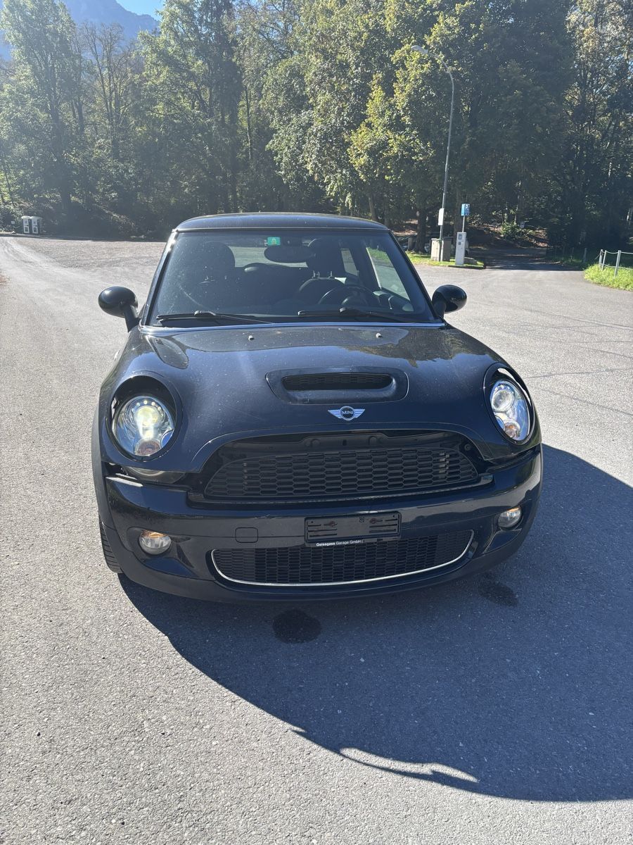 Mini Autos: Mini Cooper ab Platz – Gebraucht aus Ringgenberg BE von mai_ph6w 5
