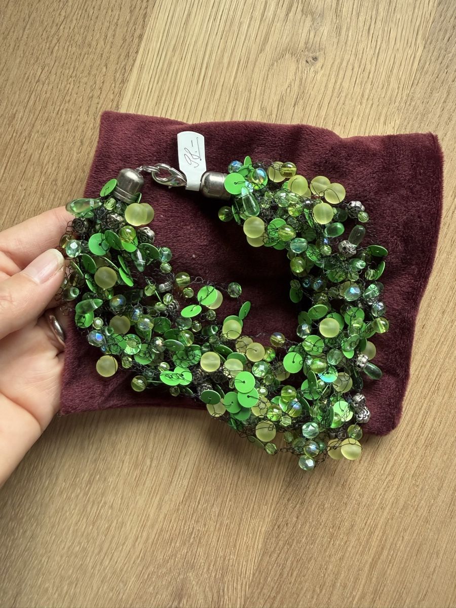 Catenine: Grüne Blätter Hals Kette - Neu – Nuovo (secondo la descrizione) da Obfelden venduto da RichardS. 1
