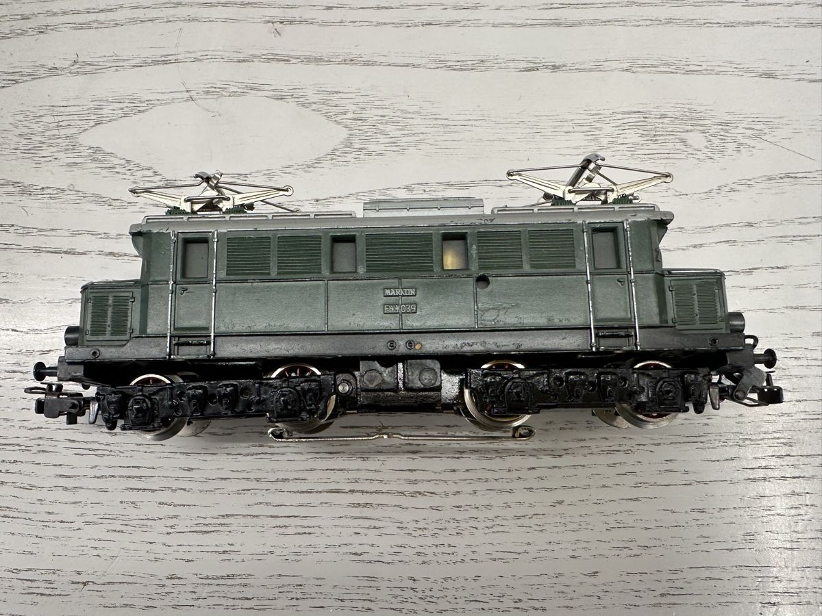 Märklin Modellini di ferrovie: Märklin SET 800 DB BR E44 – Usato da Lupsingen venduto da New-Haven 3