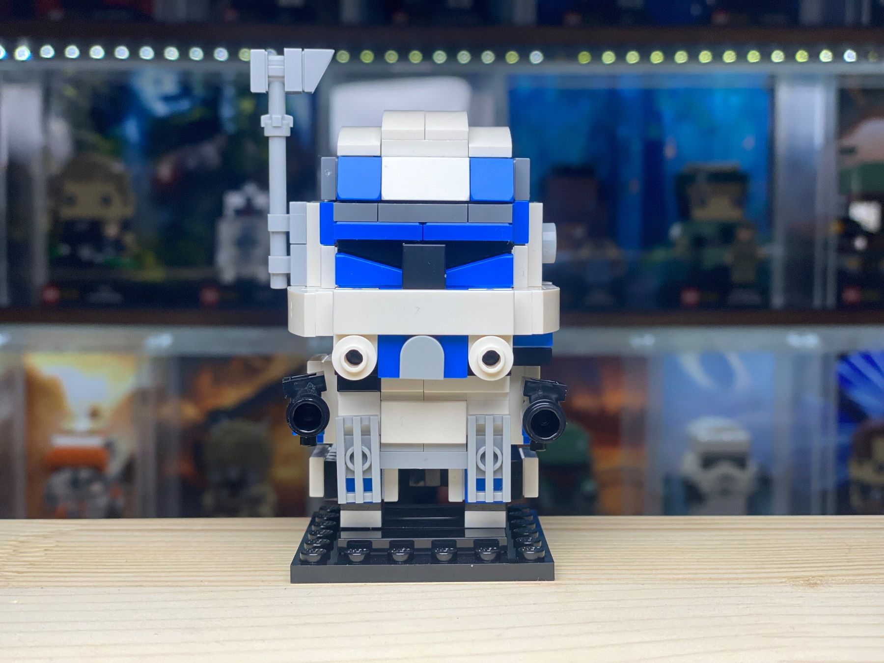 Lego Kit di costruzioni: Lego Star Wars Brickheadz Captain Rex – Usato da Appenzell venduto da RMBricks