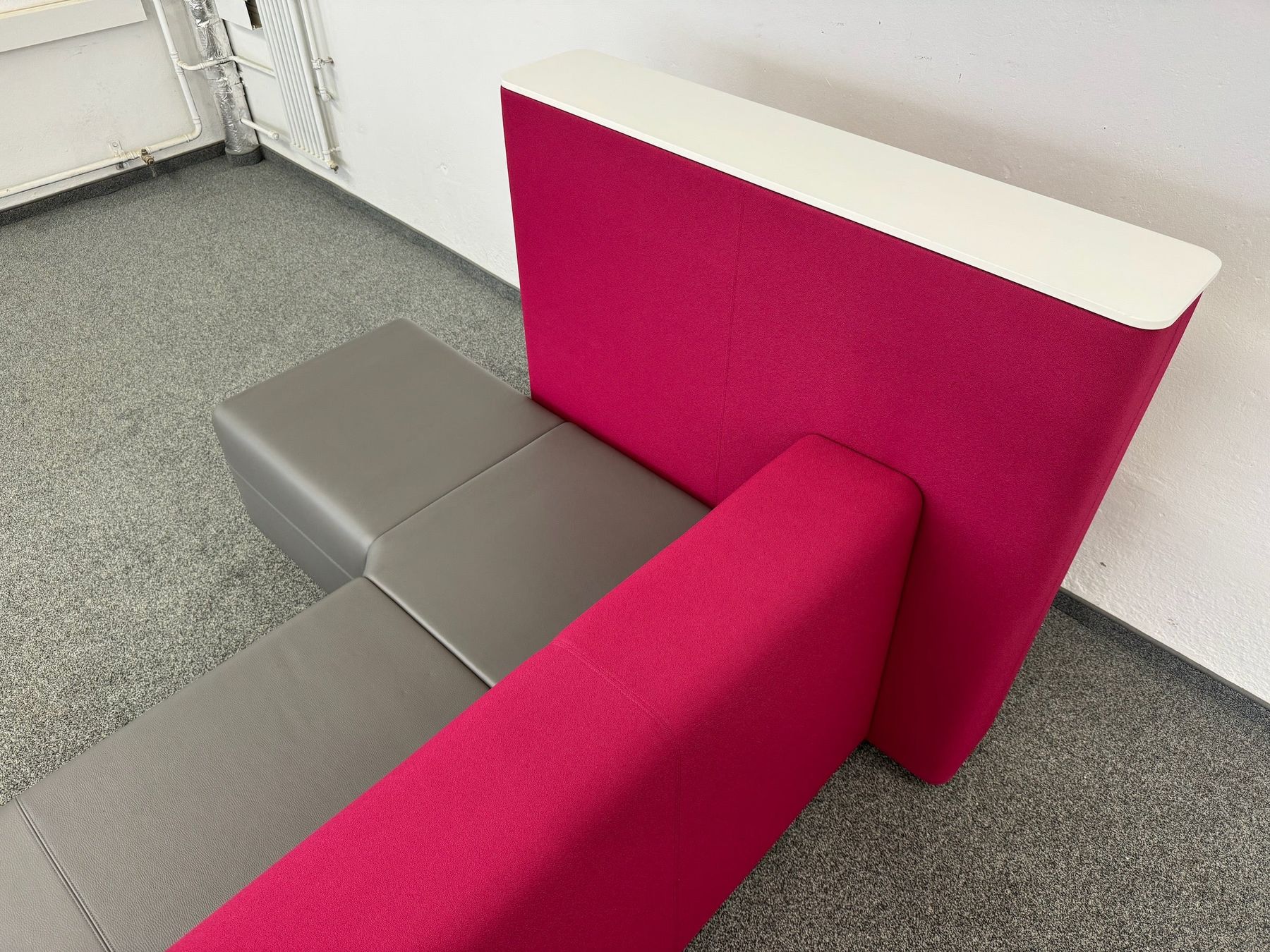 Fast Divani: Bene PARCS CAUSEWAY Lounge Sofa Big – Usato da Schönenwerd venduto da mcofficeshop 7