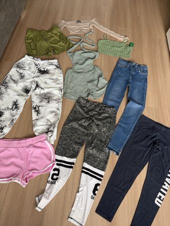 Kleiderpaket Damen Kleidung Mix Grösse S M guter Zustand
