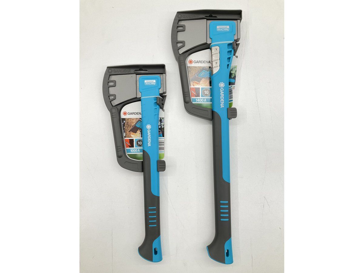 Gardena Tous les outils: 2Stk. Gardena Universal Axt 45cm + 60cm – Neuf avec emballage d'origine à Kehrsatz par ba-ch