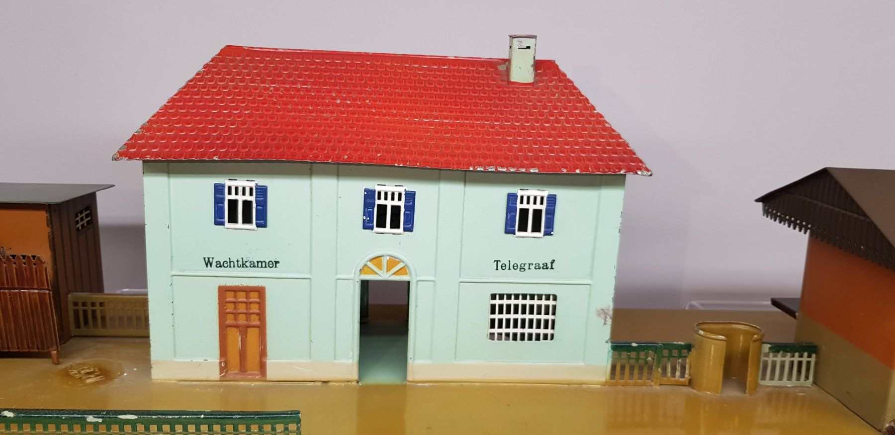 Märklin Modellini di ferrovie: schöne Märklin 2003, Bahnhofsanlage – Usato da Ziefen venduto da Lizzy60 7