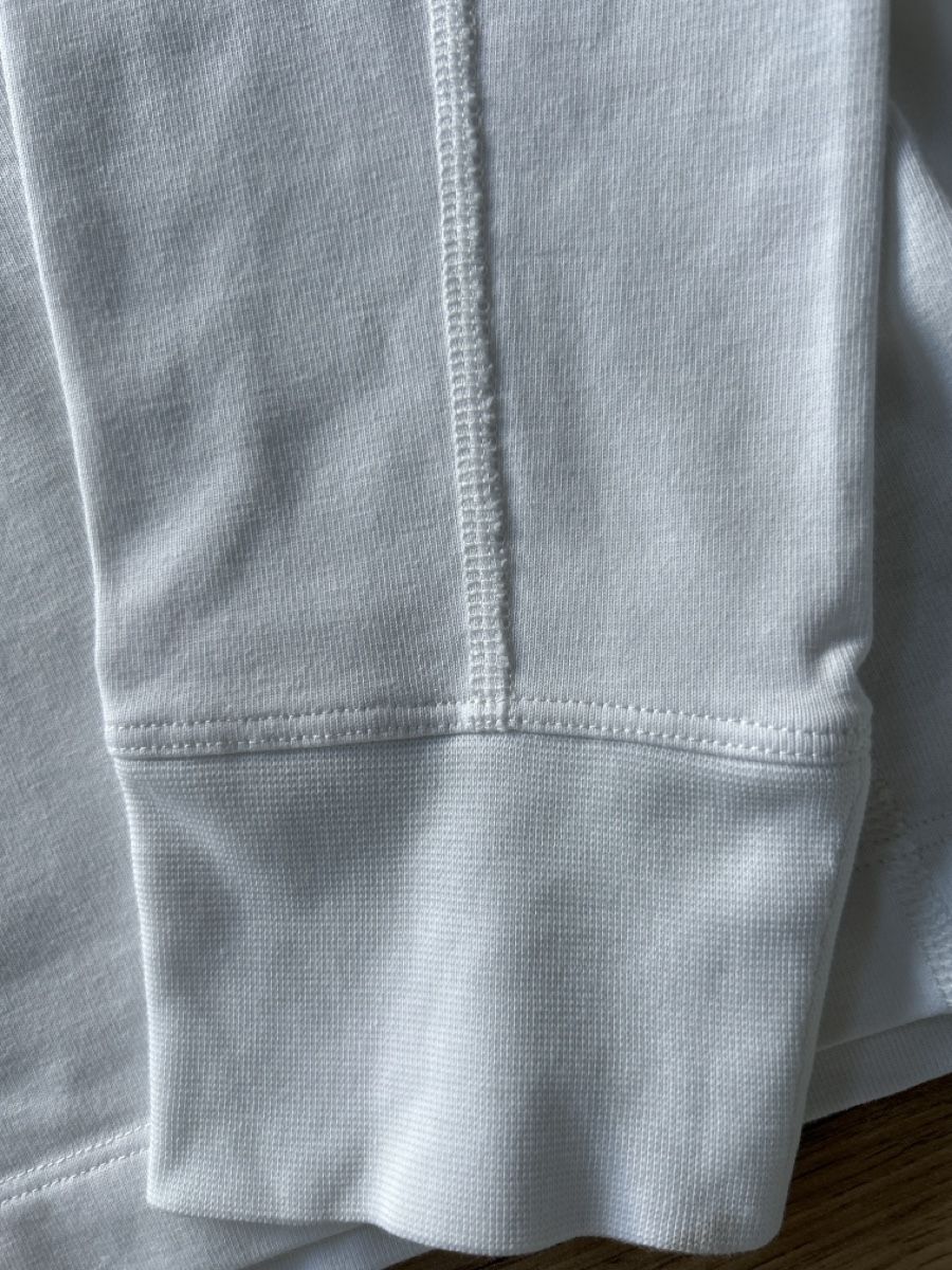 Arcteryx T-shirts: Arc'teryx Langarmshirt weiss – D'occasion à Engelberg par ejierfaijs 3