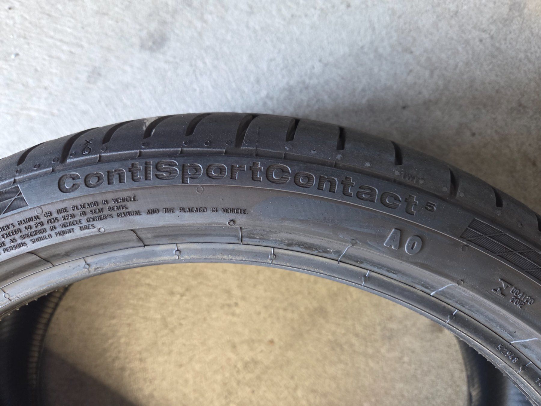 Continental Pneus & Roues: 4 Sommerpneu 225 35 18 Continental – D'occasion à Cham par AMAG_RETAIL_ZUG 2