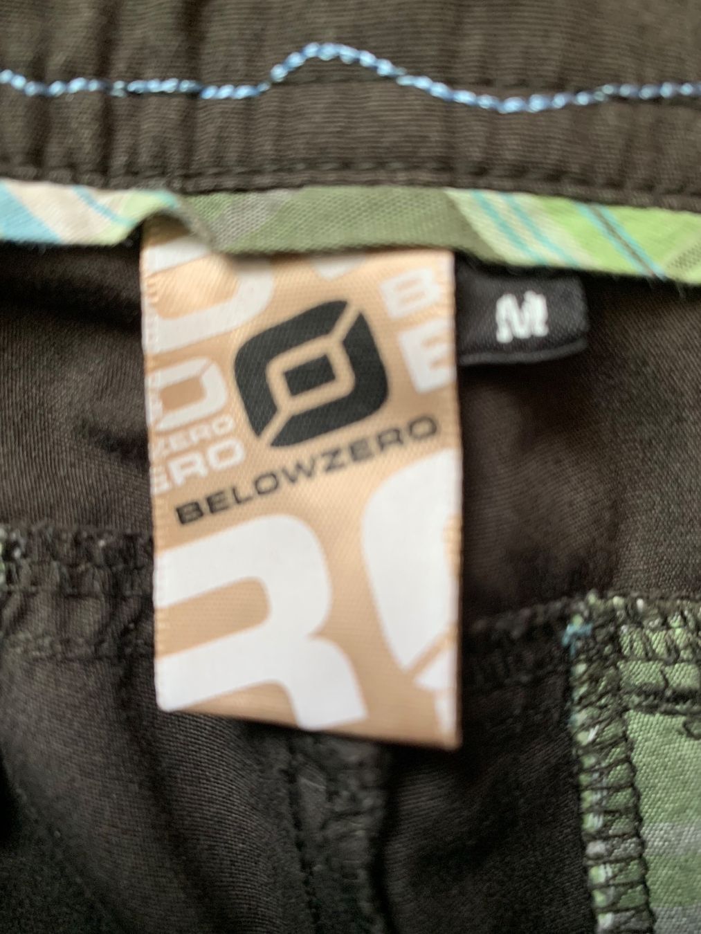 Pantaloni: Belowzero Wanderhose Ollvengrün Grösse M – Usato da Wettswil venduto da cipollina71 4