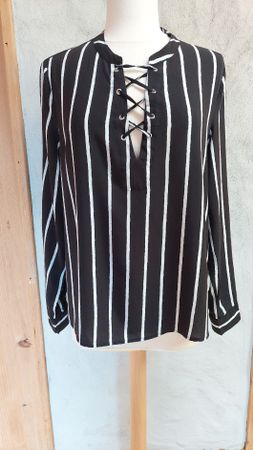 Jolie chemisier, taille XL