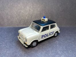 Mini Cooper, weiss, Police, Corgi 1:43