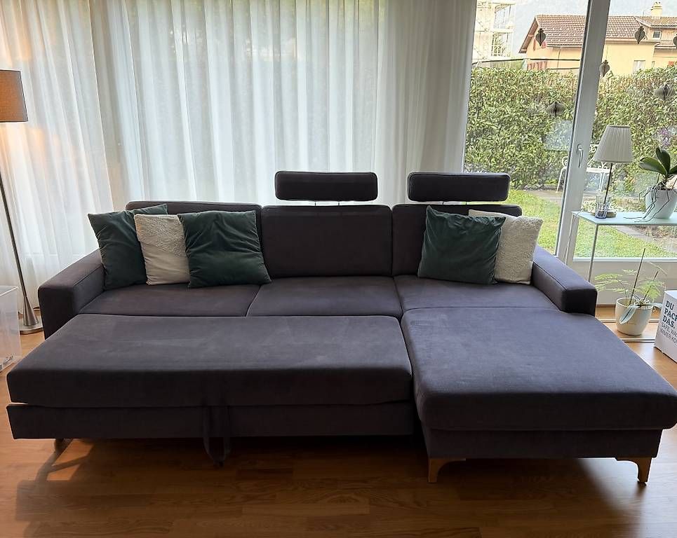 Sofas: Ecksofa mit Schlaffunktion und Bettkasten, grau – D'occasion à Igis par Eva_gemella 4