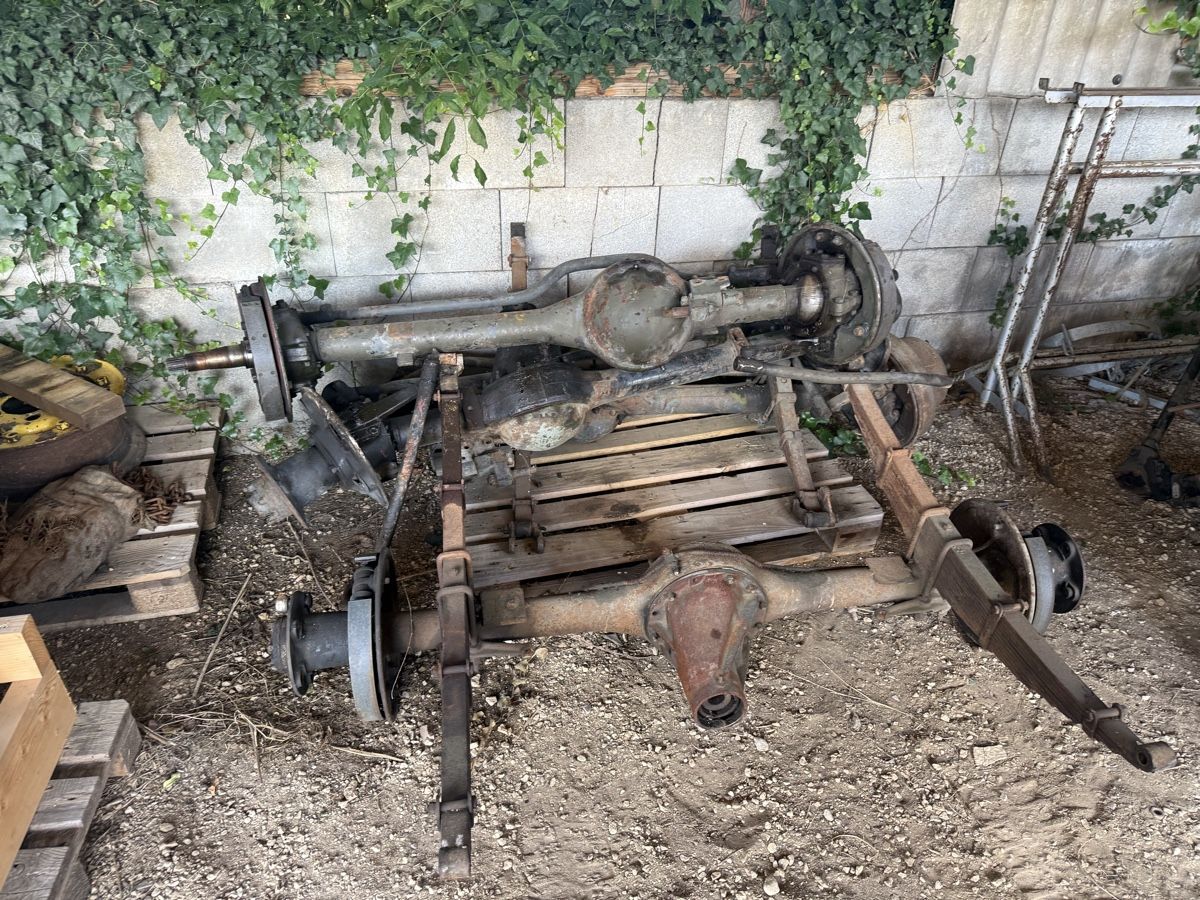 Tutti pezzi di ricambio auto: Dodge Wc  – Difettoso da Bennwil venduto da Ford5600t