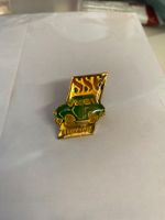 Pin's ancienne SST Restoroute - Voiture verte 🚗