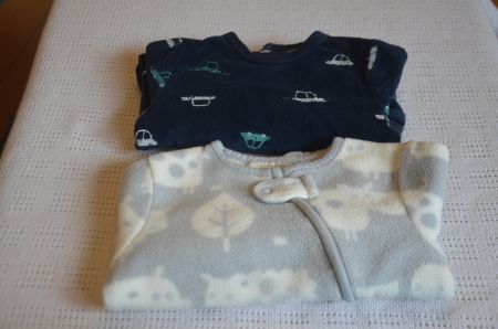 TAILLE 56 - 2 PIJAMA