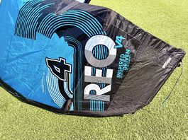 Kite OZONE REO V4 in 4m2