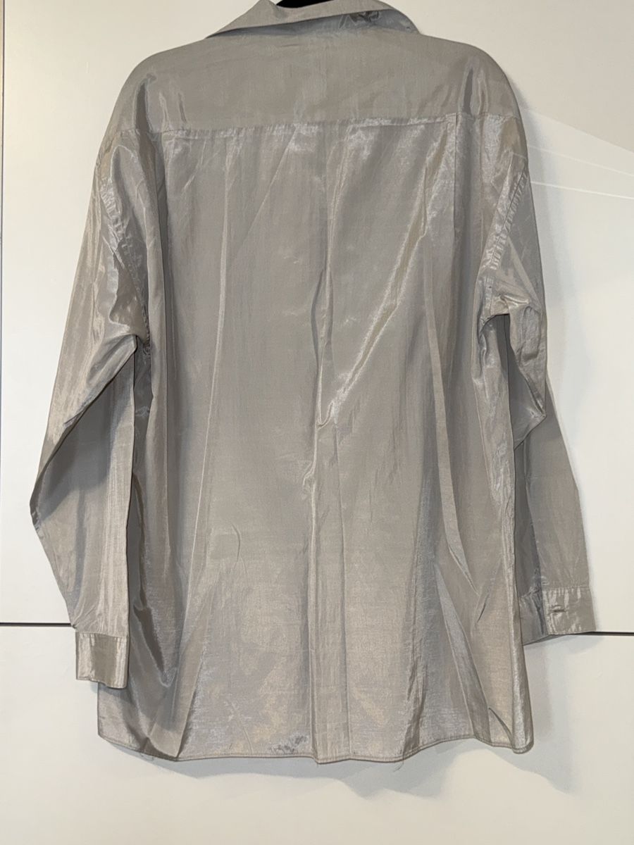 Camicette: HELLGRAUE OVERSIZE-BLUSE – Usato da Schlieren venduto da kle_dis 1