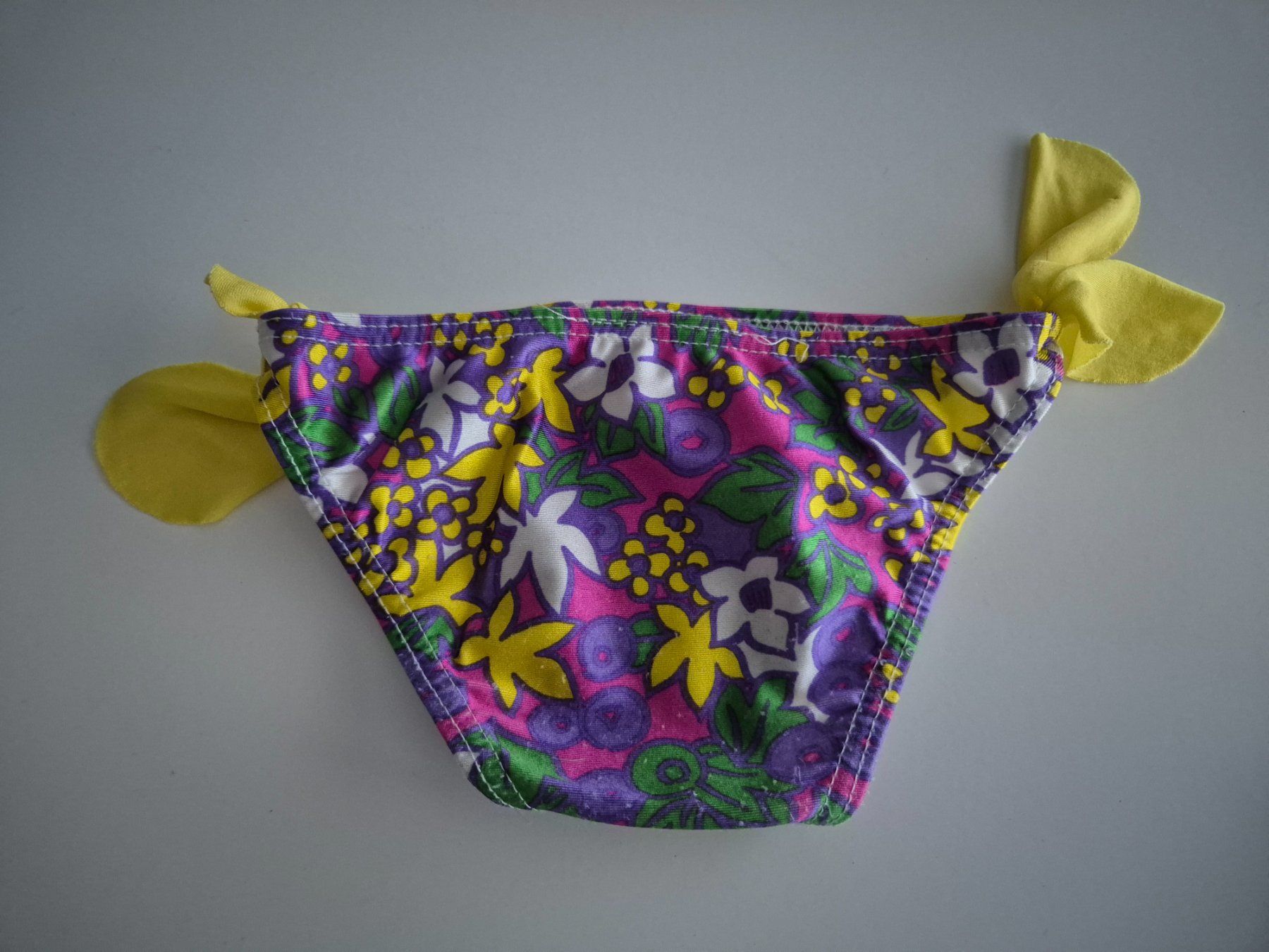 Costumi da bagno: Kinder Bikini/Badehose – Usato da Zürich venduto da pau_y8mv 1