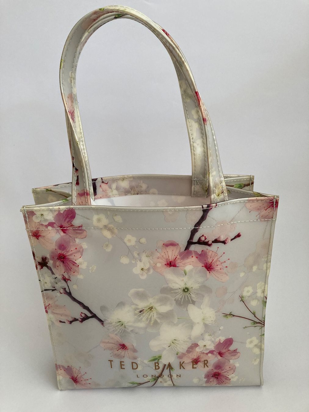 Ted Baker Borse da donna: TED BAKER London SERICON Bag – Usato da Zürich venduto da reg_fk9f