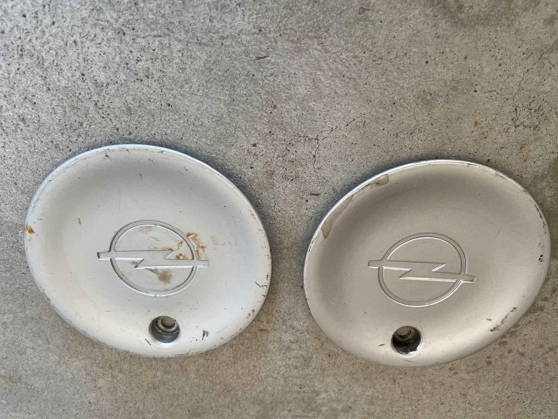 Felgen: Caches centraux pour jantes Opel – Gebraucht aus Fribourg von rs19 1