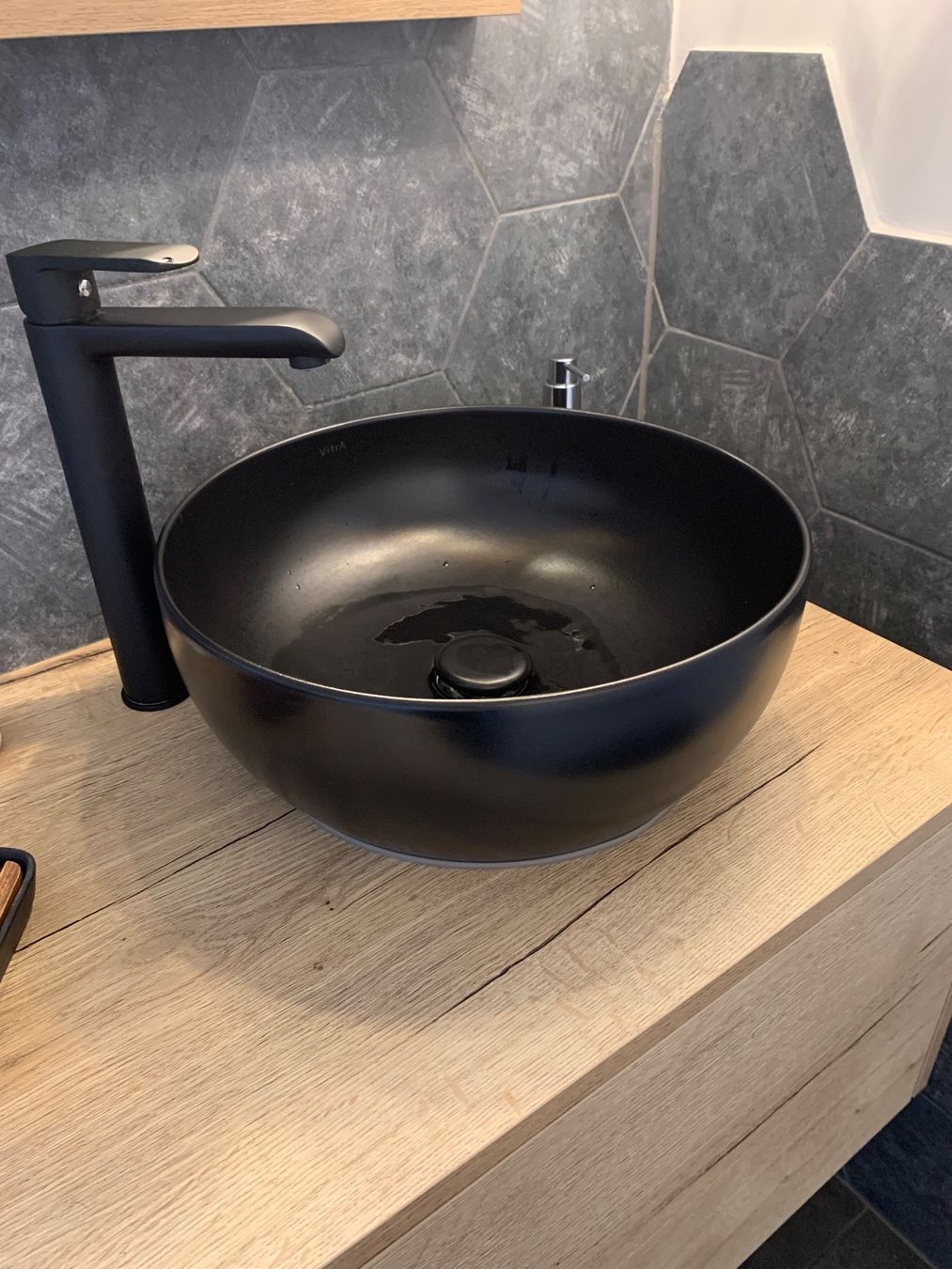 Mobili per bagno: Vasque noire matte en céramique NEUVE – Nuovo e nell'imballaggio originale da Coeuve venduto da salsa011 2