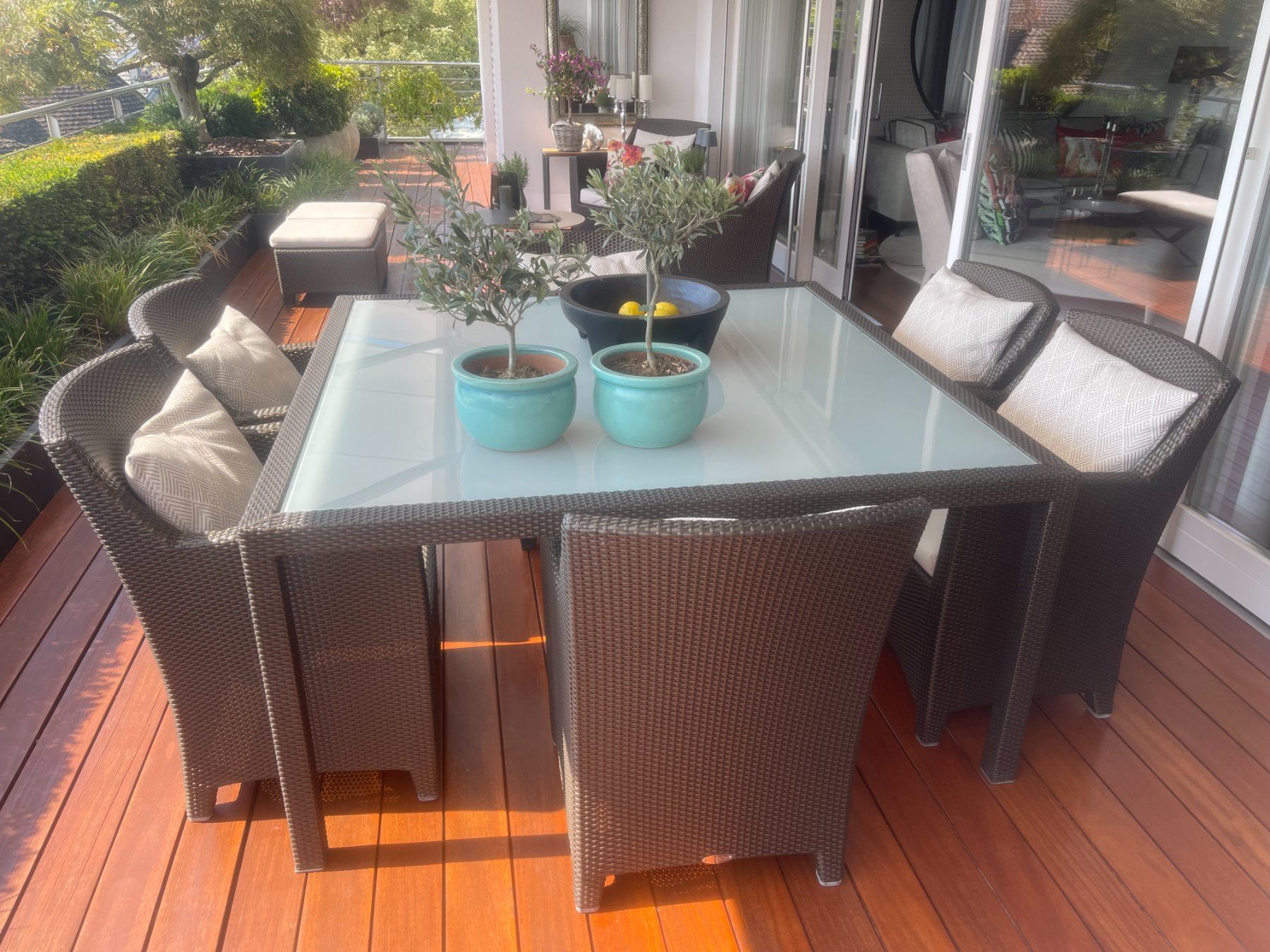 Dedon Set di tavolo e panche: Original Dedon Essgruppe Modell Barcelona – Usato da Jona venduto da HBD-Home 2
