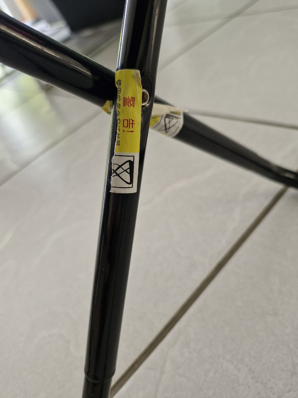 Sedie: 2 Klapphocker schwarz Metall Stoff mit Tragtasche – Usato da Frauenfeld venduto da Kasico 6