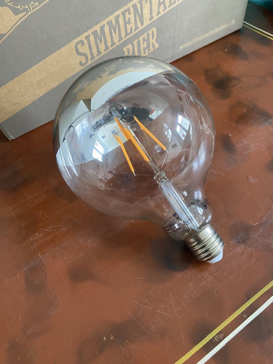 Lampade: Stehlampe  – Usato da Studen BE venduto da Pitsch445 1