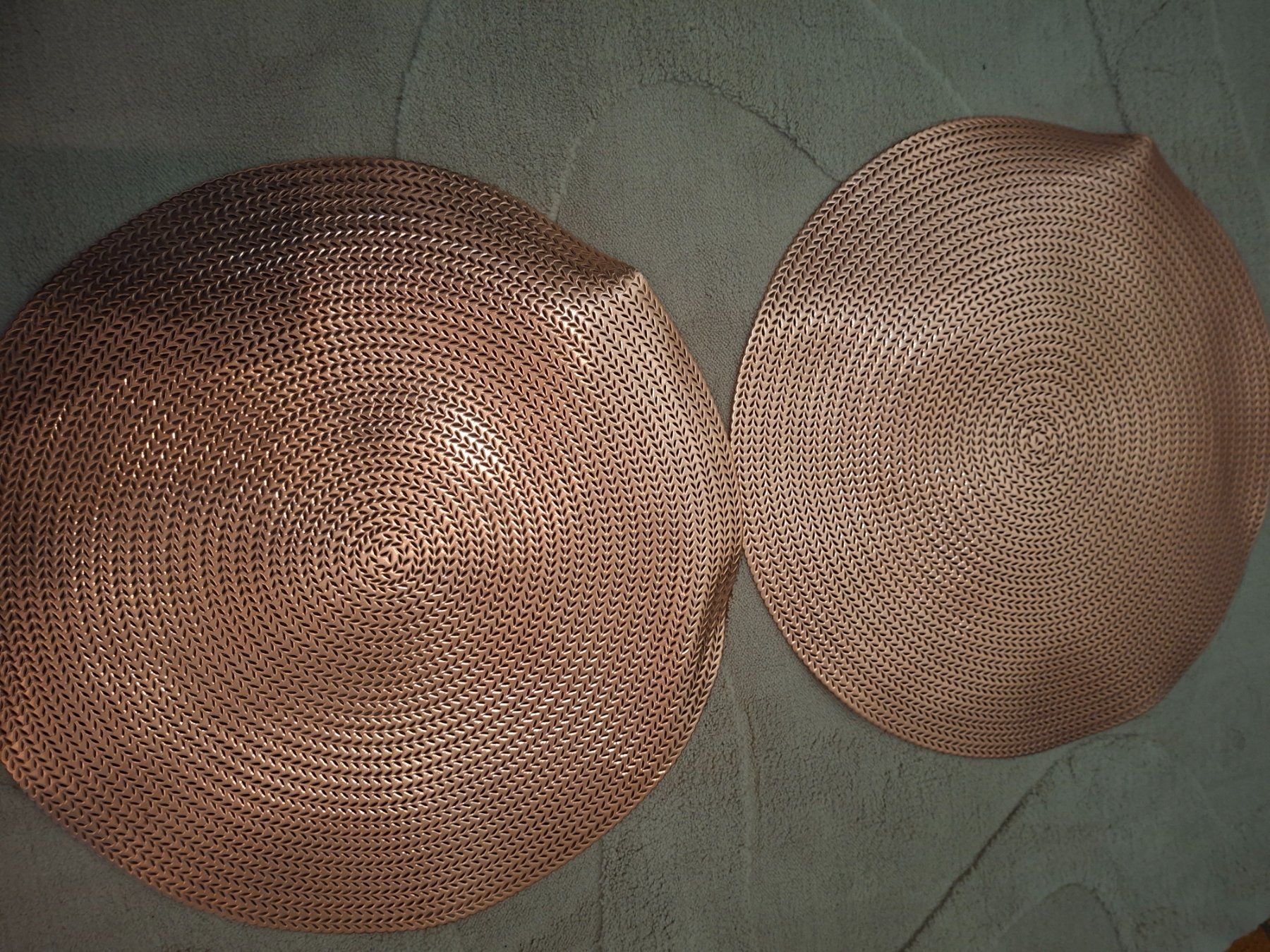Set de table et chaises: Tisch Sets 2 – D'occasion à Bern par ast_k5pn 1
