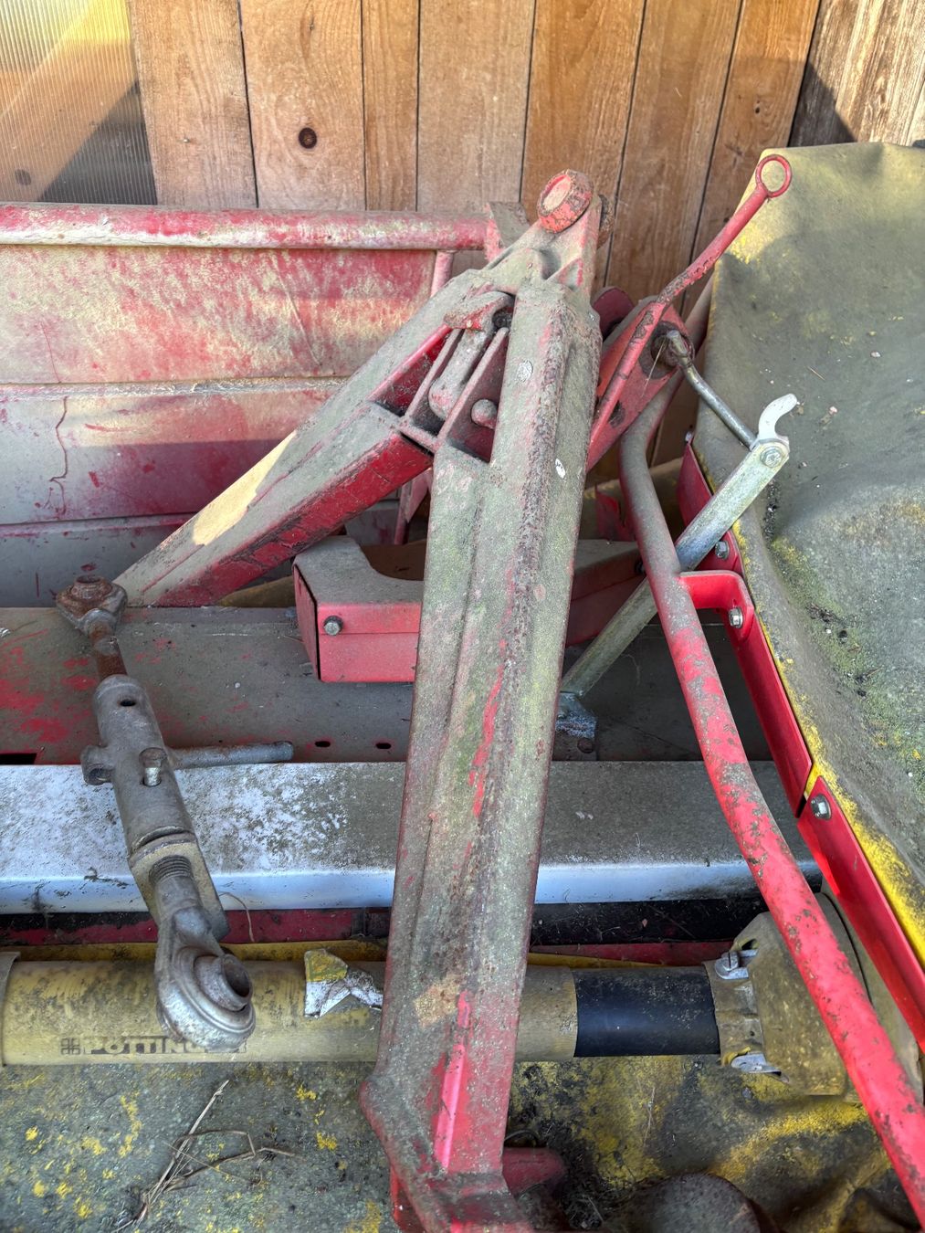 Tutte le macchine: Faucheuse pour pièces – Usato da Ocourt venduto da ber_2yrf 3