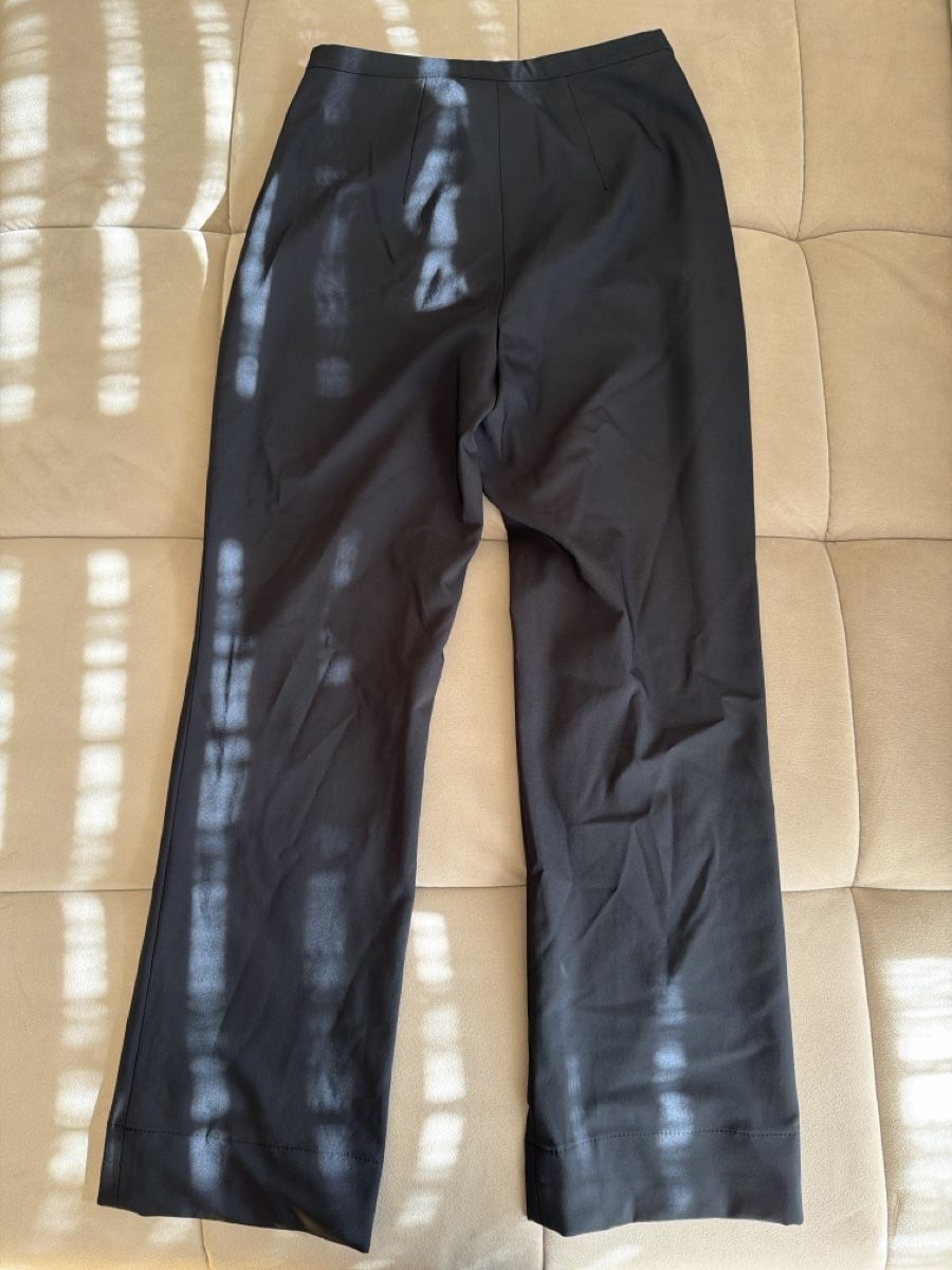 Pantaloni: Anzugshose – Usato da Benglen venduto da Jumanah 2