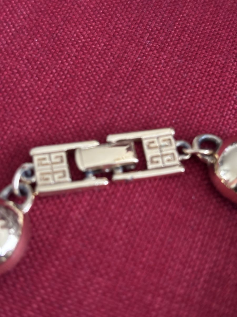 Givenchy Altri gioielli: Givenchy necklace+earrings – Usato da Buchrain venduto da Mr.Kim 4