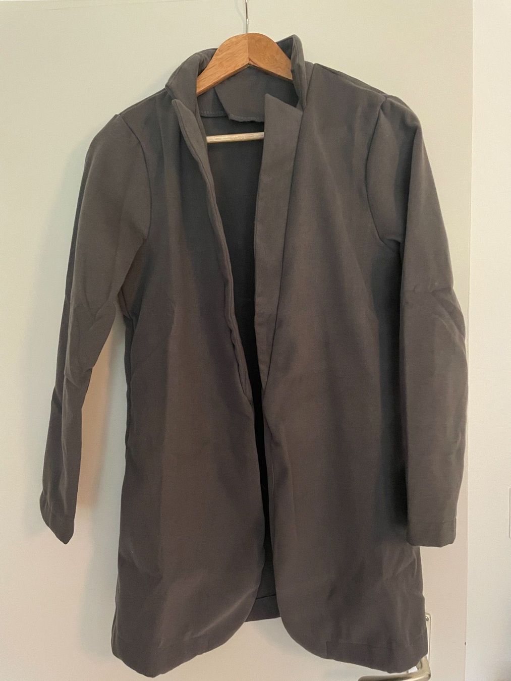 Giacche: Jacke, Leichte Jacke neu – Nuovo e nell'imballaggio originale da Au ZH venduto da Jaggy4 2