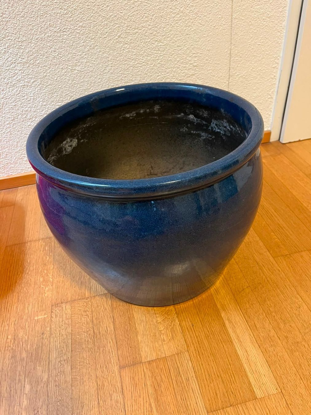 Pots de fleurs: Blumentopf Keramik blau glasiert – D'occasion à Hildisrieden par Seraina1234